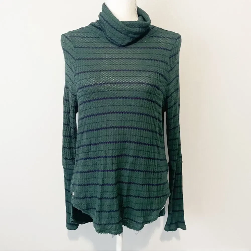Free People We the Free green stripe turtleneck hi low top oversized XS